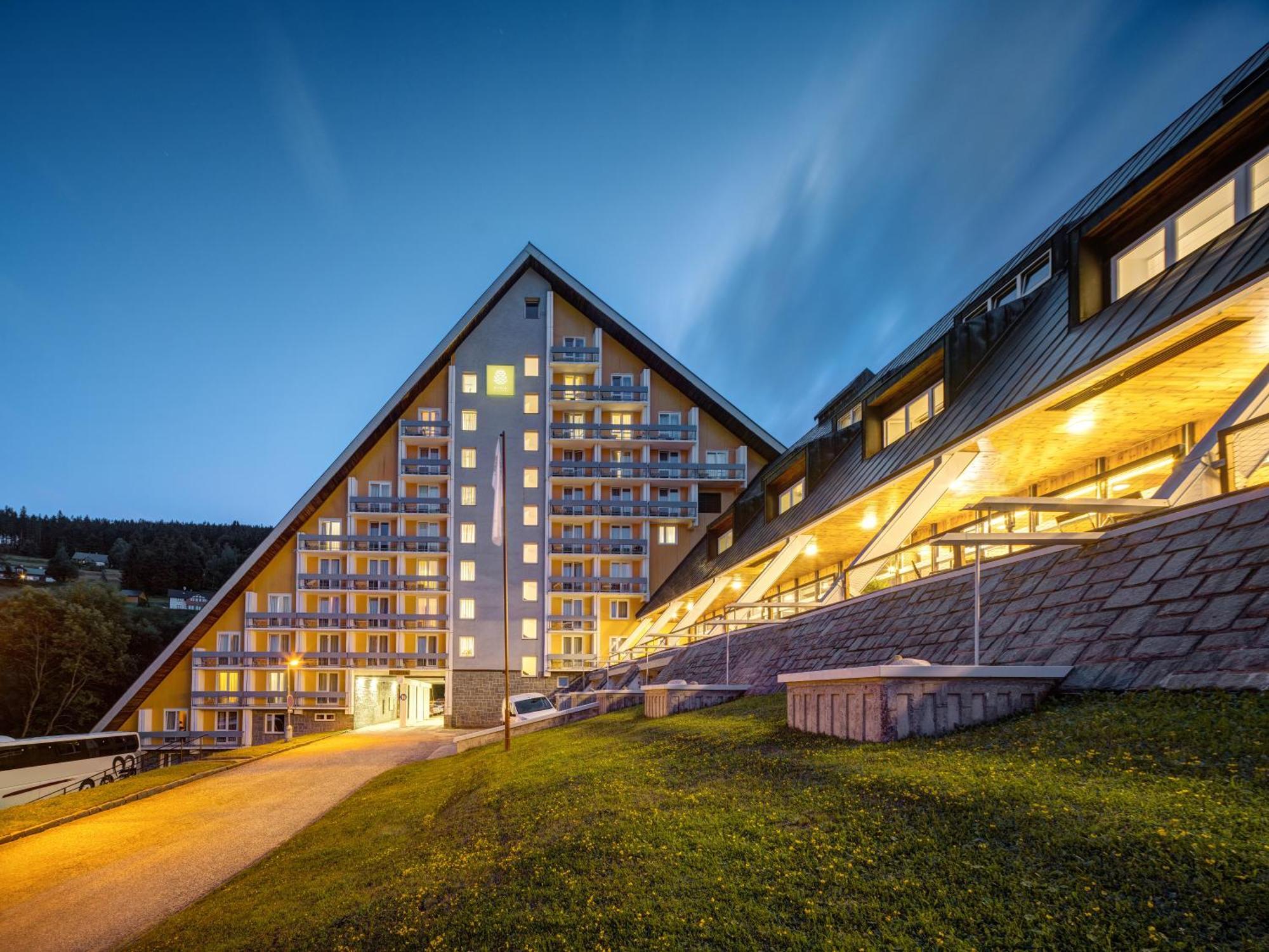 Pinia Hotel & Resort Špindlerŭv Mlýn Extérieur photo